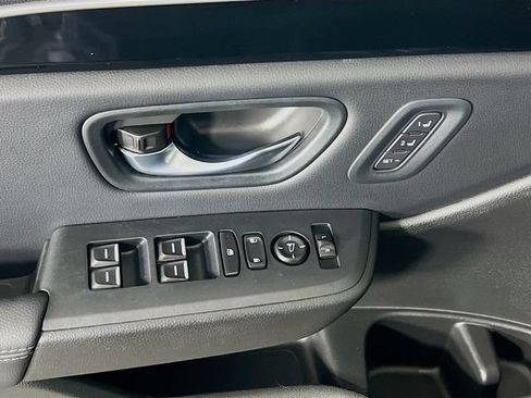 Certified 2023 Honda Pilot Touring image 12