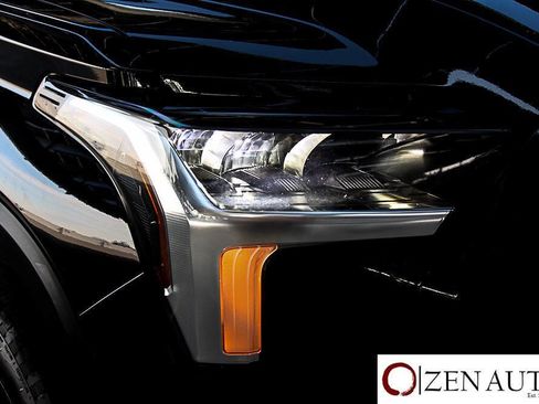 Used 2024 Toyota Tundra Limited image 41