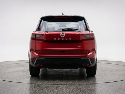 Used 2025 Nissan Rogue SV AWD/4WD image 7