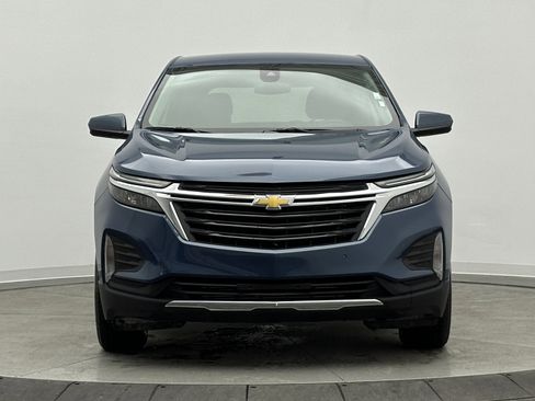 Used 2024 Chevrolet Equinox LT image 2