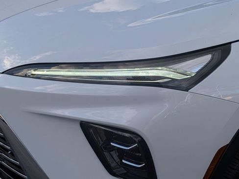 New 2026 Buick Enclave Preferred w/ Power Package image 7