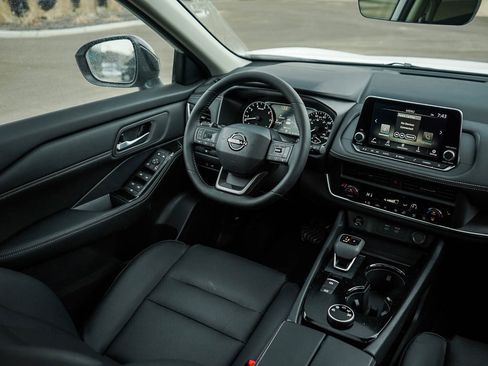 New 2026 Nissan Rogue SV image 15