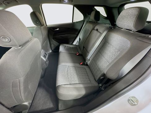Used 2023 Chevrolet Equinox LT AWD/4WD image 17