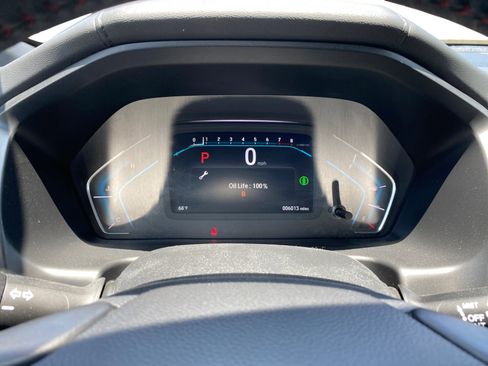 Used 2024 Honda Odyssey Sport image 13