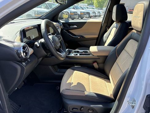 New 2026 Chevrolet Equinox ACTIV w/ Convenience Package III FWD image 21