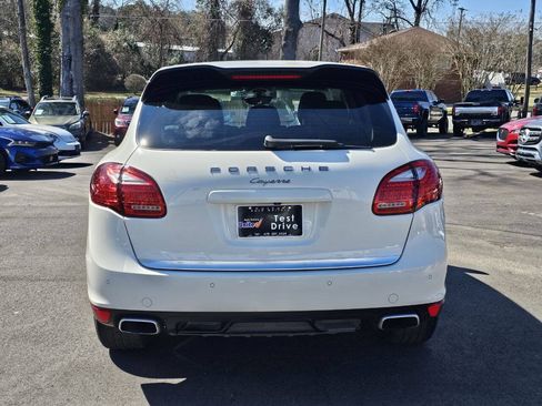Used 2012 Porsche Cayenne AWD/4WD image 14