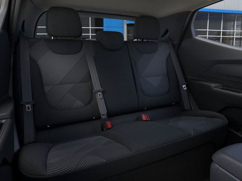 New 2027 Chevrolet Bolt LT w/ Comfort Package FWD image 17