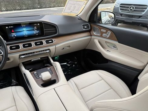 Certified 2022 Mercedes-Benz GLE 350 4MATIC image 15
