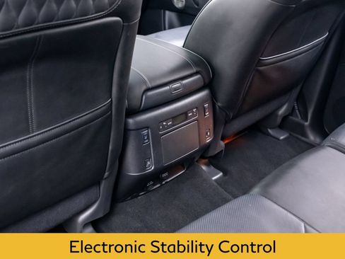 Used 2024 INFINITI QX80 Sensory AWD/4WD image 21