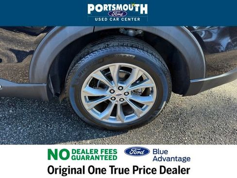 Used 2023 Ford Explorer XLT w/ Equipment Group 202A image 25