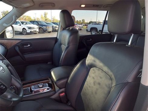 Used 2023 Nissan Armada SL image 11