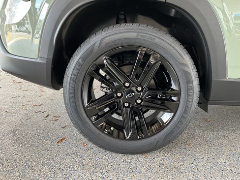 New 2026 Chevrolet Trax ACTIV FWD image 31