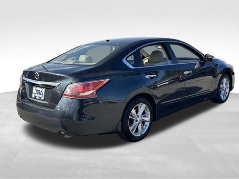 Used 2015 Nissan Altima 2.5 SL w/ Technology Package FWD image 28
