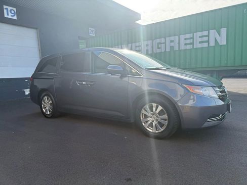 Used 2016 Honda Odyssey SE image 7
