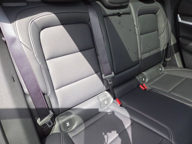 New 2027 GMC Terrain Elevation w/ Elevation Premium Package AWD/4WD image 22