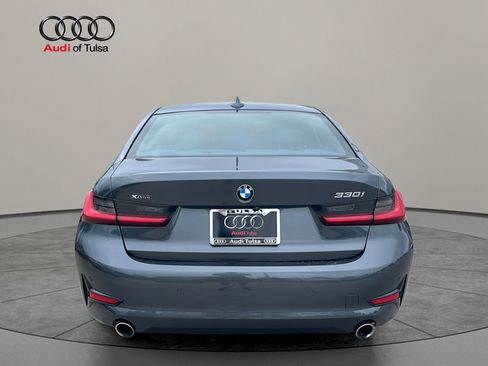 Used 2019 BMW 330i xDrive Sedan w/ Driving Assistance Package AWD/4WD image 6