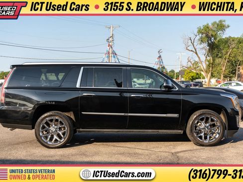 Used 2016 Cadillac Escalade ESV Premium RWD image 7