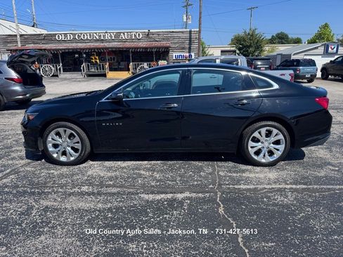 Used 2018 Chevrolet Malibu Premier w/ Driver Confidence Package FWD image 1