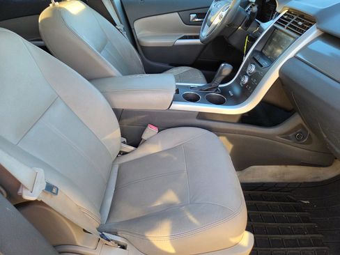 Used 2011 Ford Edge SEL image 15