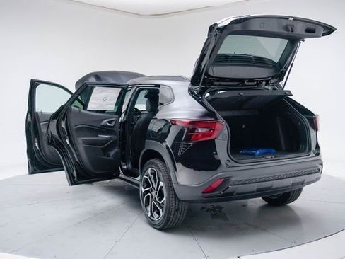 New 2026 Chevrolet Trax RS w/ Driver Confidence Package image 20