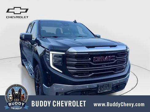 Used 2022 GMC Sierra 1500 SLT w/ SLT Premium Package AWD/4WD image 1
