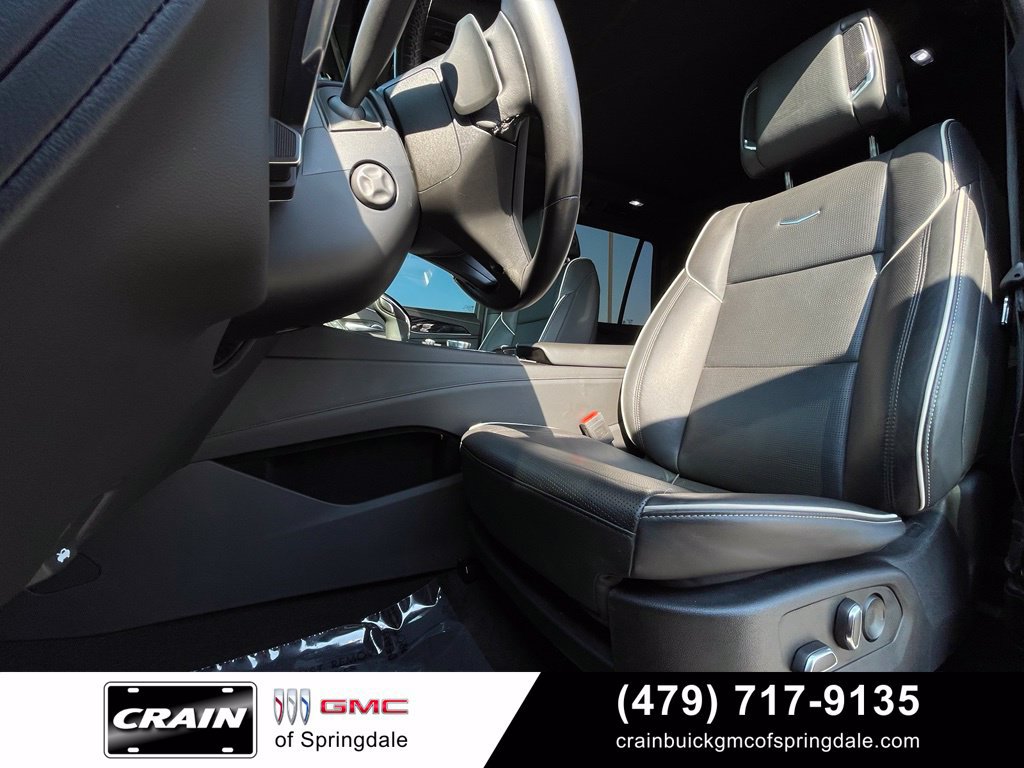 Used 2023 Cadillac Escalade Sport AWD/4WD image 23
