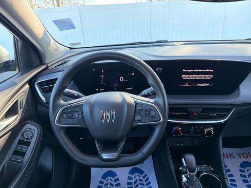 Used 2024 Buick Encore GX Sport Touring image 16