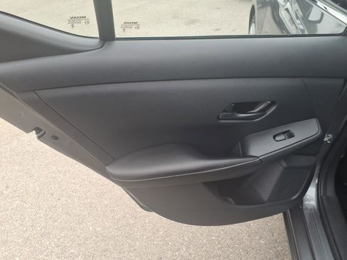 Certified 2025 Nissan Sentra S FWD image 13