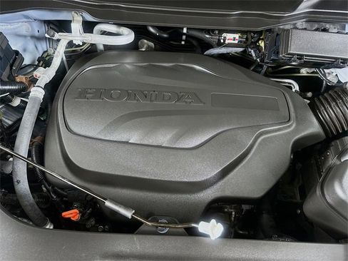 Certified 2024 Honda Ridgeline RTL image 34