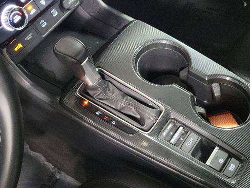 Used 2025 Honda Civic Sport image 32