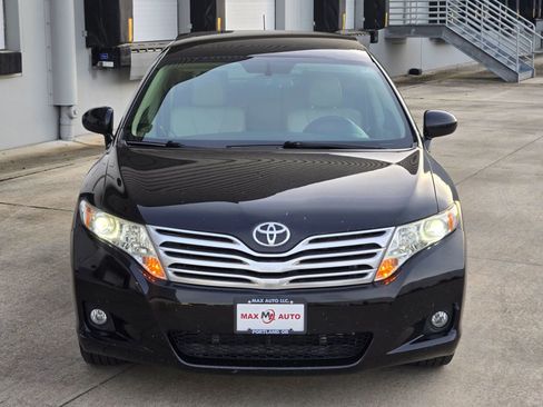 Used 2011 Toyota Venza AWD w/ Premium Pkg #2 image 3