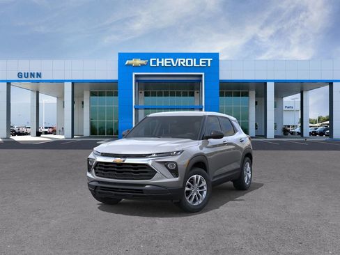 New 2026 Chevrolet TrailBlazer LS image 8