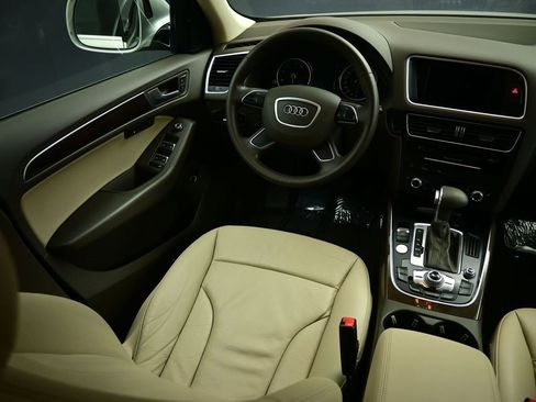 Used 2015 Audi Q5 2.0T Premium Plus image 16