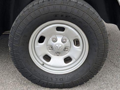 Used 2017 RAM 1500 Tradesman w/ Popular Equipment Group image 10