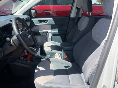Used 2022 Ford Maverick XLT w/ XLT Luxury Package FWD image 7