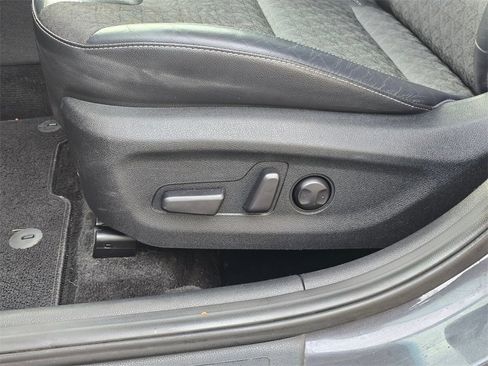 Used 2018 Kia Niro EX w/ EX Touring Graphite Edition image 13