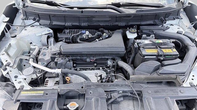 Used 2016 Nissan Rogue S FWD image 5