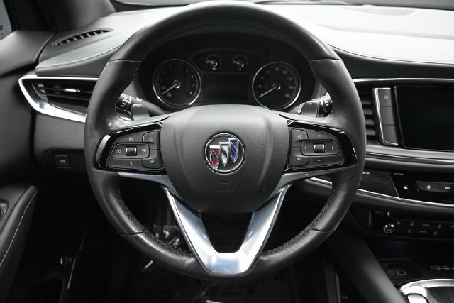 Used 2024 Buick Enclave Essence w/ Experience Buick Package FWD image 16