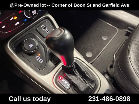 Used 2021 Jeep Compass Latitude AWD/4WD image 21