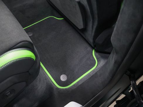 Used 2024 Lamborghini Urus Performante image 52