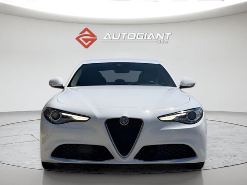 Used 2021 Alfa Romeo Giulia Sprint w/ Active Assist 1 Package RWD image 3