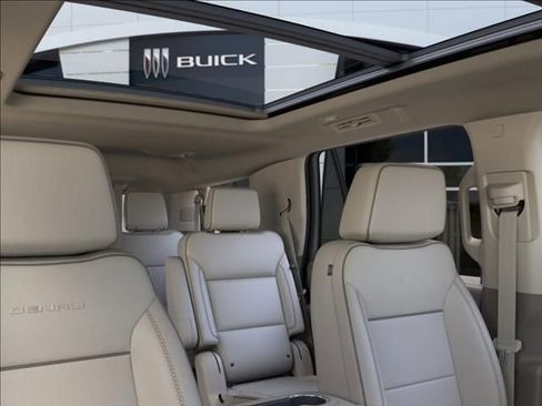 New 2026 GMC Yukon Denali w/ Sun & Power Step Package AWD/4WD image 24