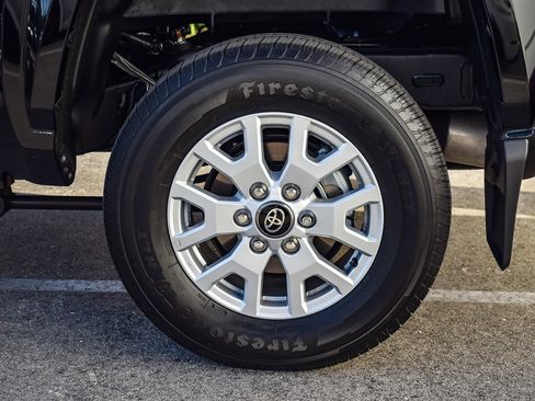 Used 2025 Toyota Tacoma SR5 image 13