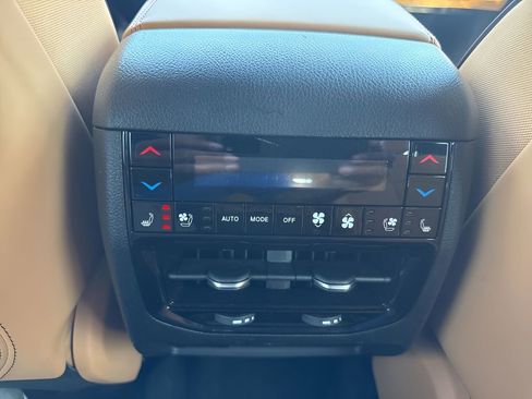 Used 2025 Jeep Grand Cherokee L Summit image 14