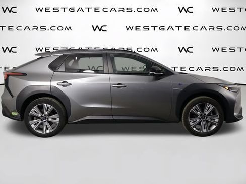 Used 2023 Subaru Solterra AWD image 42