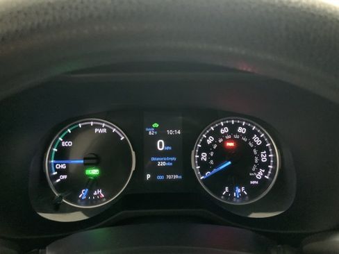 Used 2021 Toyota RAV4 LE AWD/4WD image 16