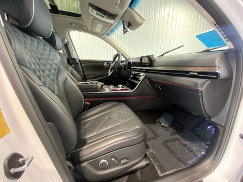 Used 2025 Genesis GV80 3.5T Prestige AWD/4WD image 29