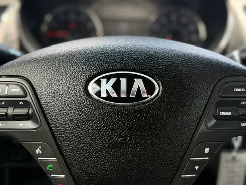 Used 2017 Kia Forte LX w/ LX Popular Package FWD image 28