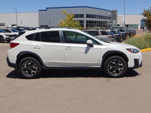 Used 2019 Subaru Crosstrek 2.0i Premium AWD/4WD image 3