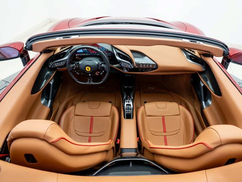 Used 2024 Ferrari SF90 Spider AWD/4WD image 17